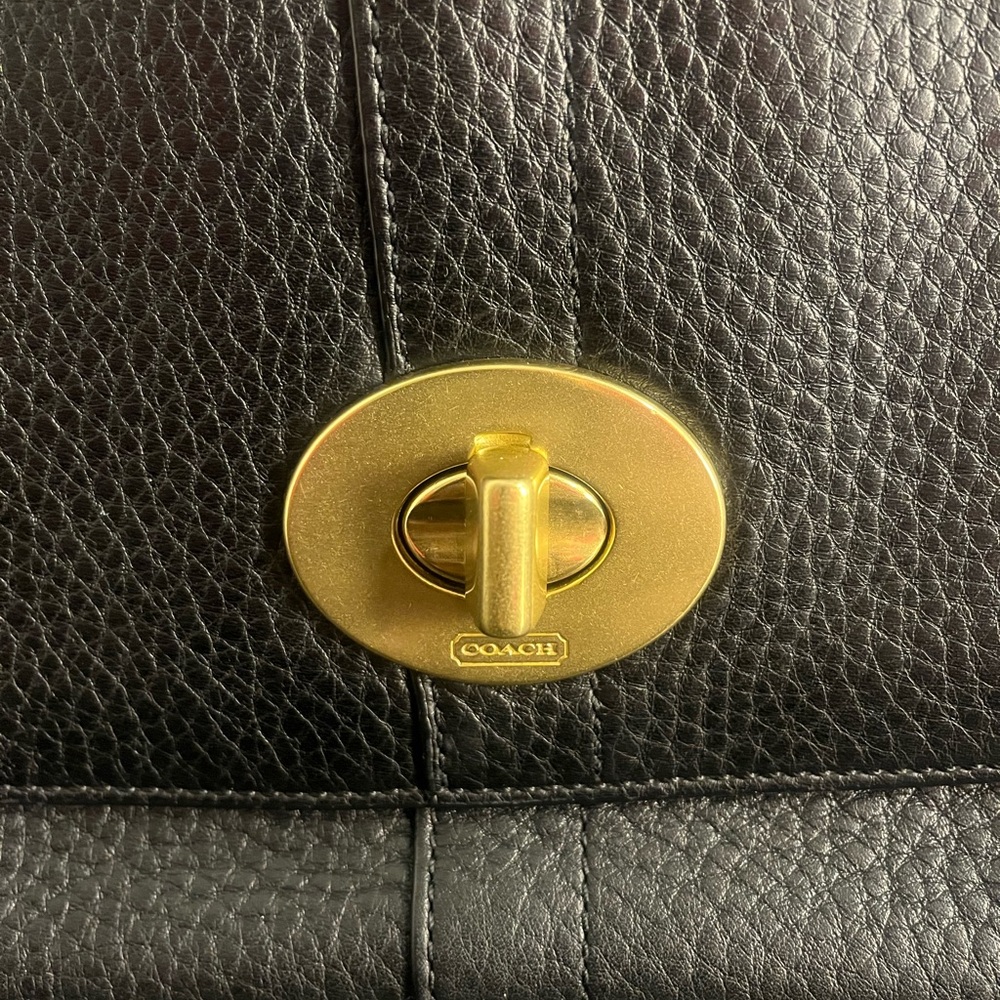 ***Sold*****Coach Y2K Ergo Turn Lock Flap Shoulder Bag Style 11614 Black - Picture 4 of 10